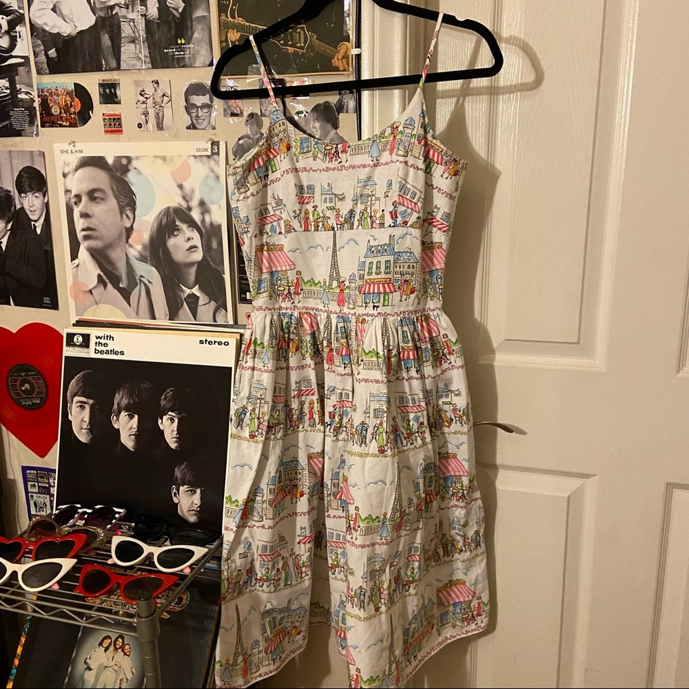 Bernie Dexter Paris cafe dress